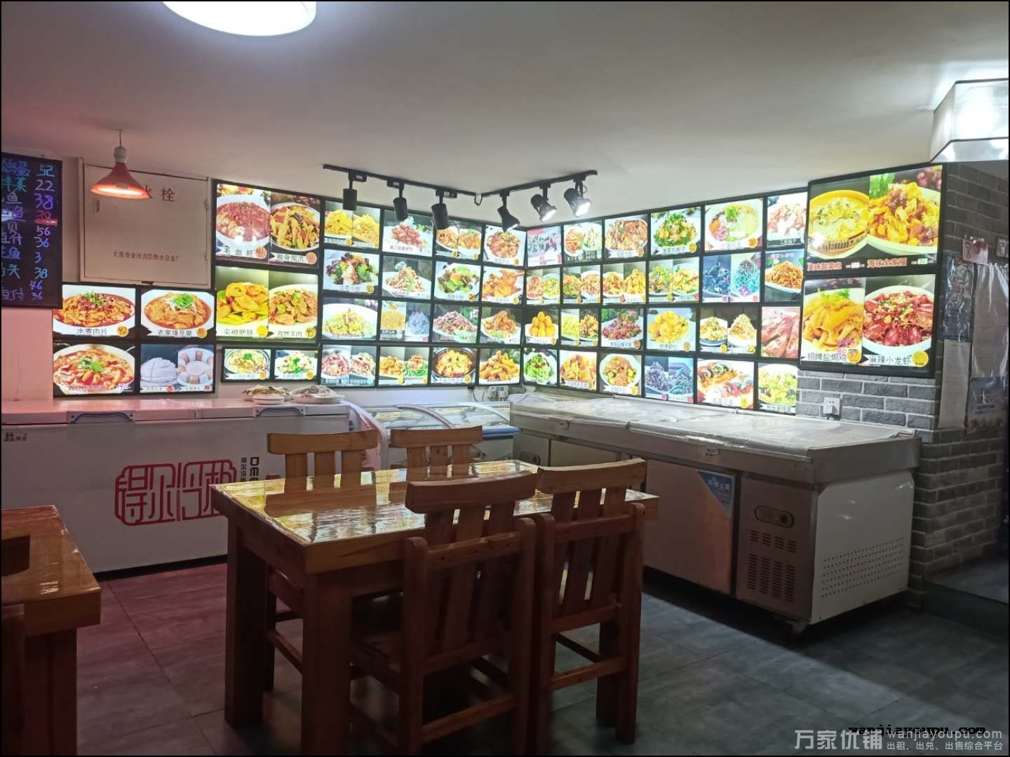 低价转让！大连北站餐馆临街饭店出兑转让
