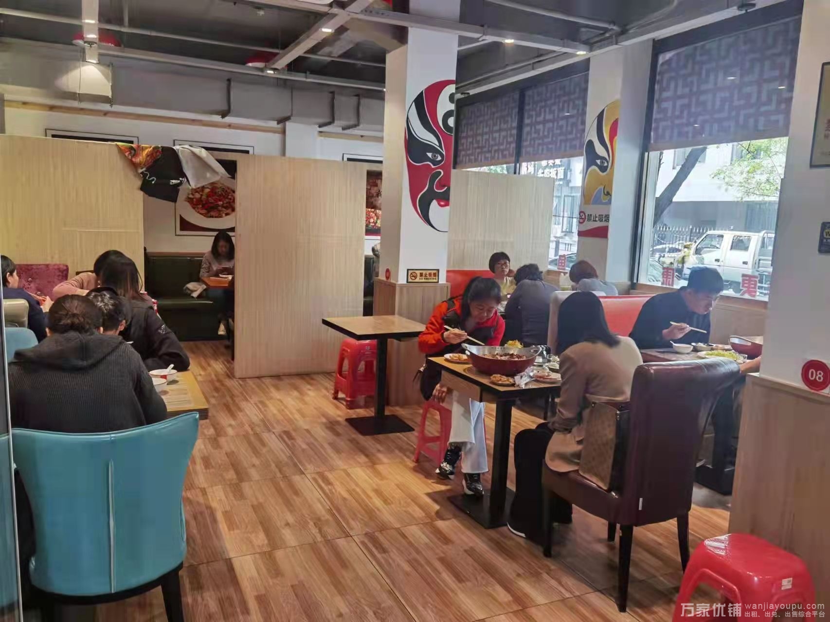大众街二七贸易大世界餐饮一条街餐馆出兑转让