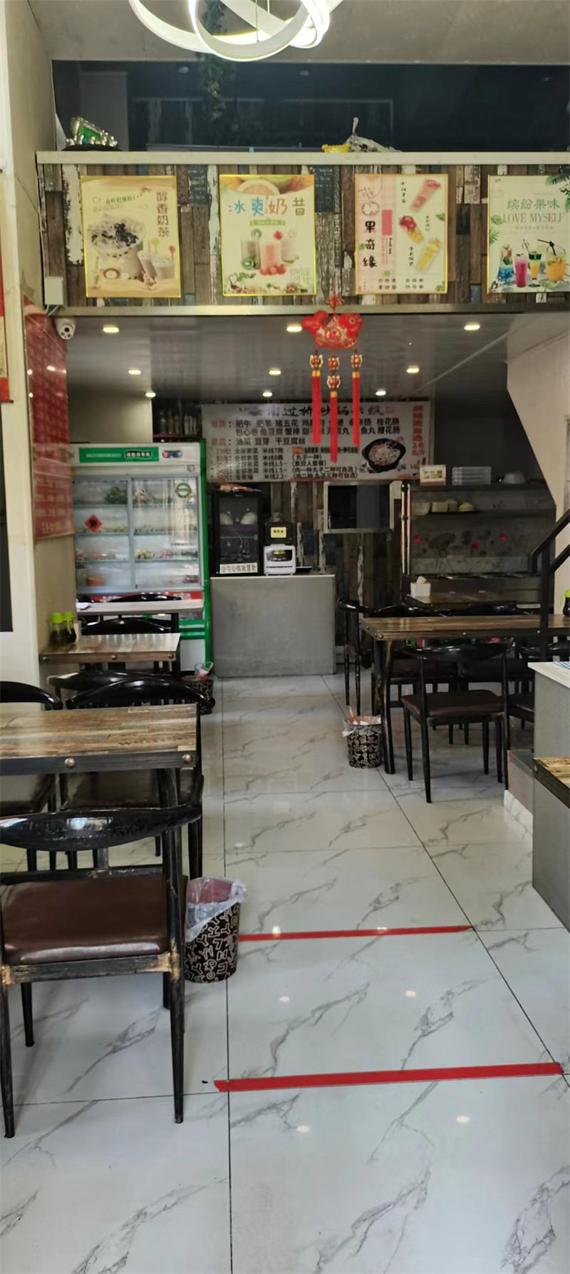 华南汇通街盈利餐饮店出兑，生意好