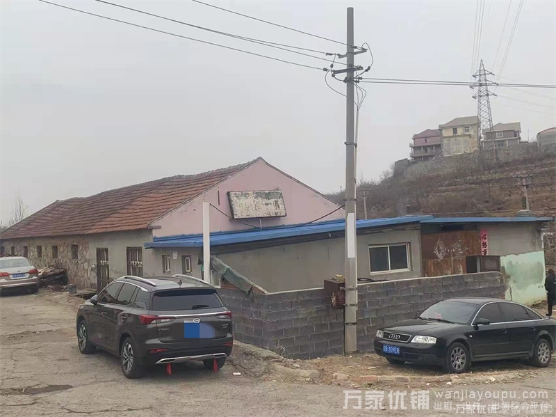 出租厂房500余平，附属房屋100余平，独门独院