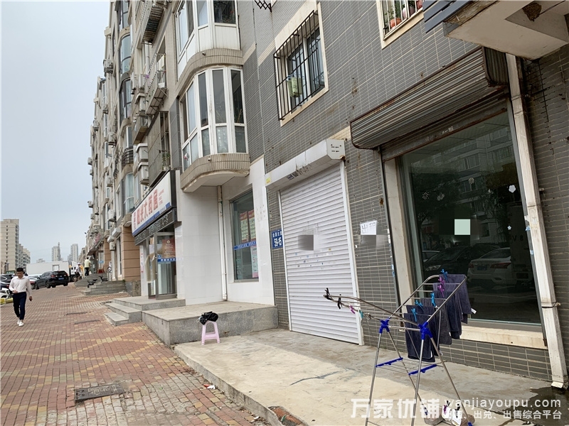 开发区金源北里80平门市房出租，房主直租，无兑费