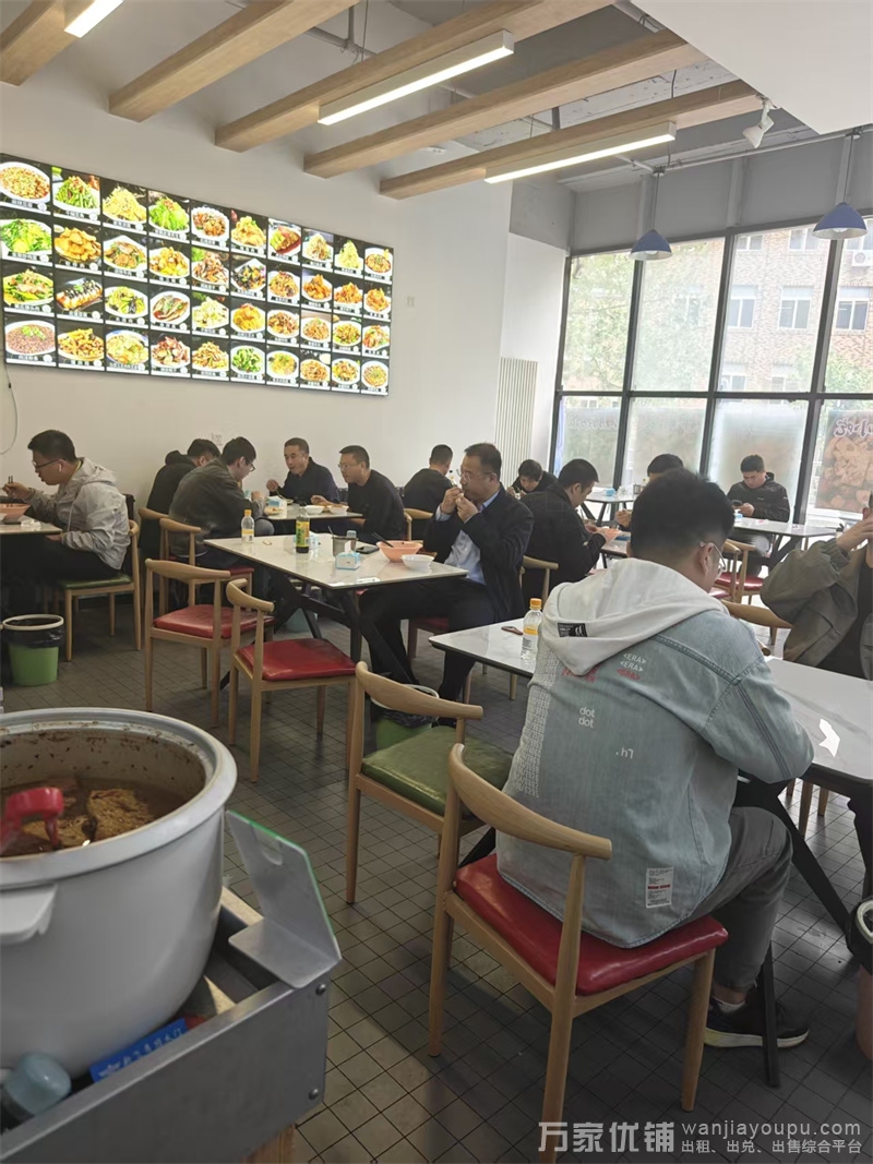 港湾广场营业品牌拉面馆转让，附
