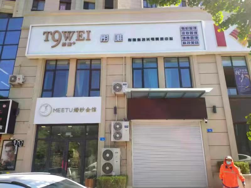 华南广场二十三中学精装修商铺出租，接手就能干