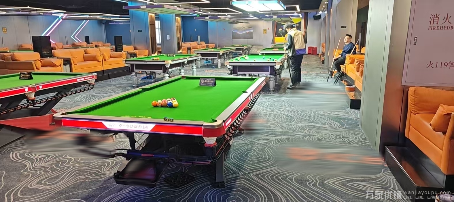 二七广场台球俱乐部低价转让，客源稳定 