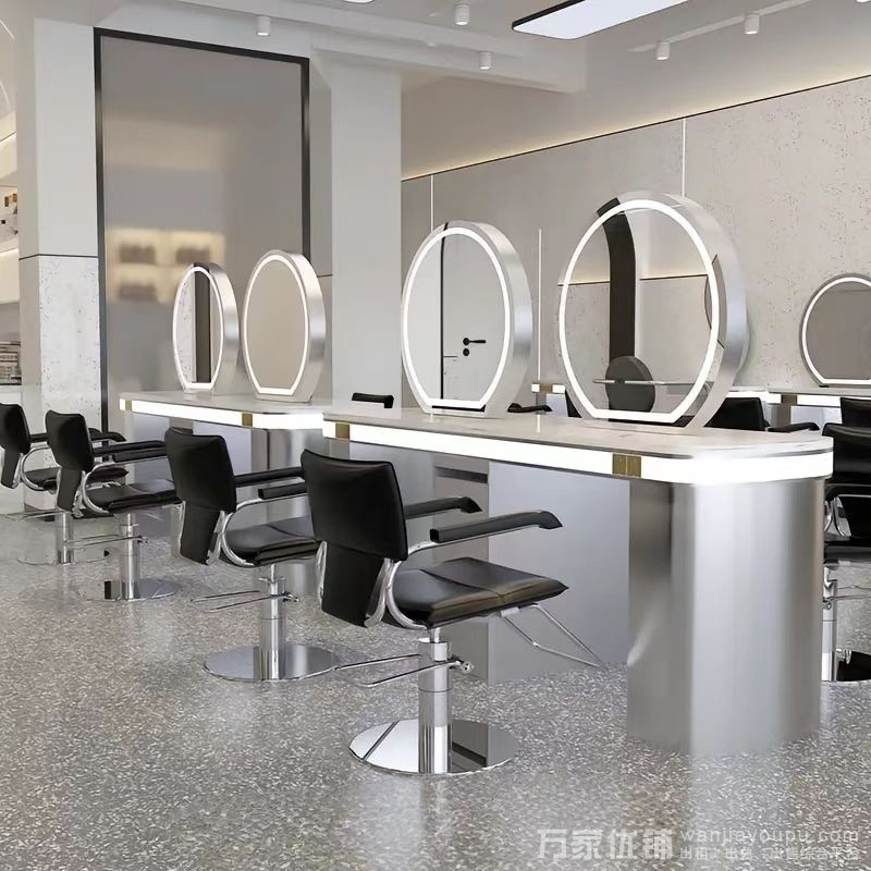 营业中美发店诚心出兑，接手即可