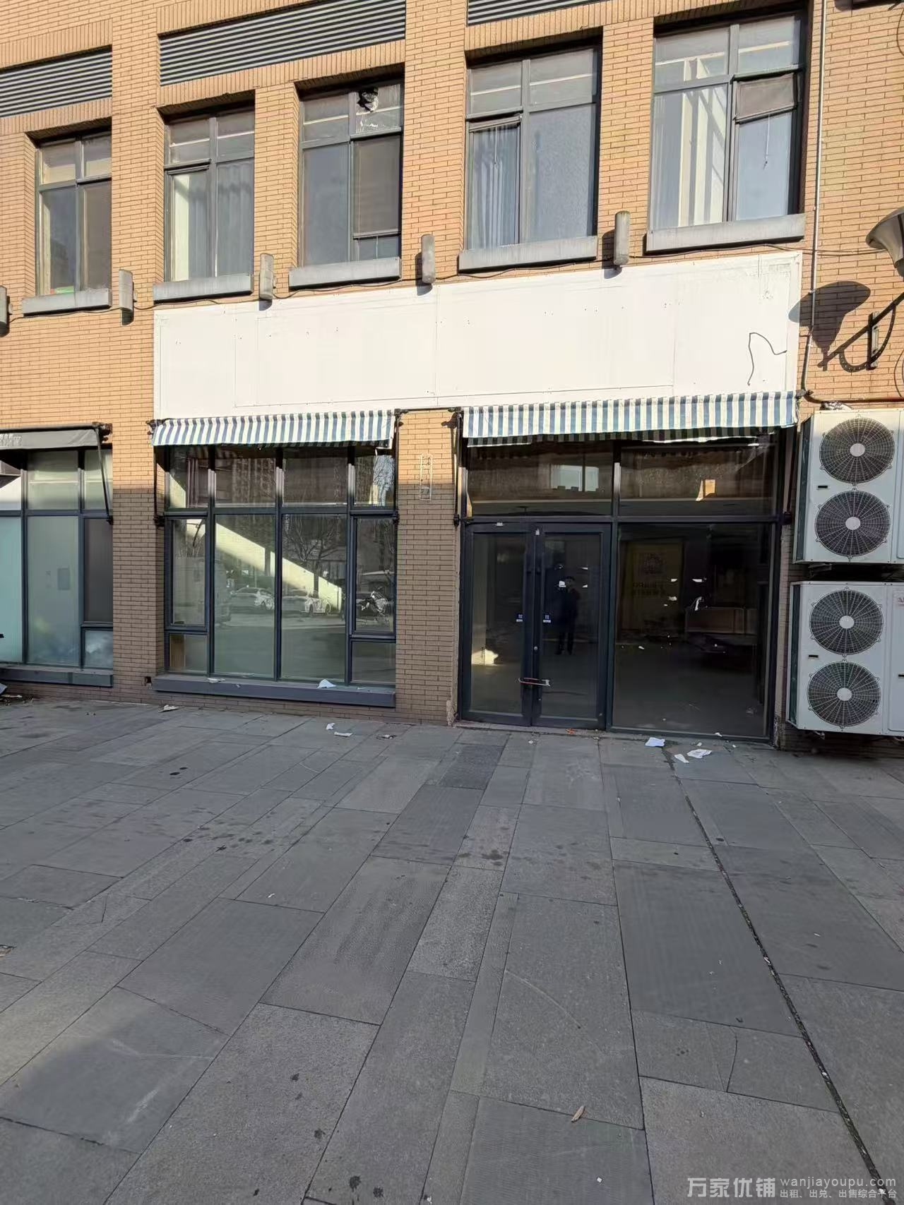 金州胜利路临街旺铺出租，房东直租，适合多种经营