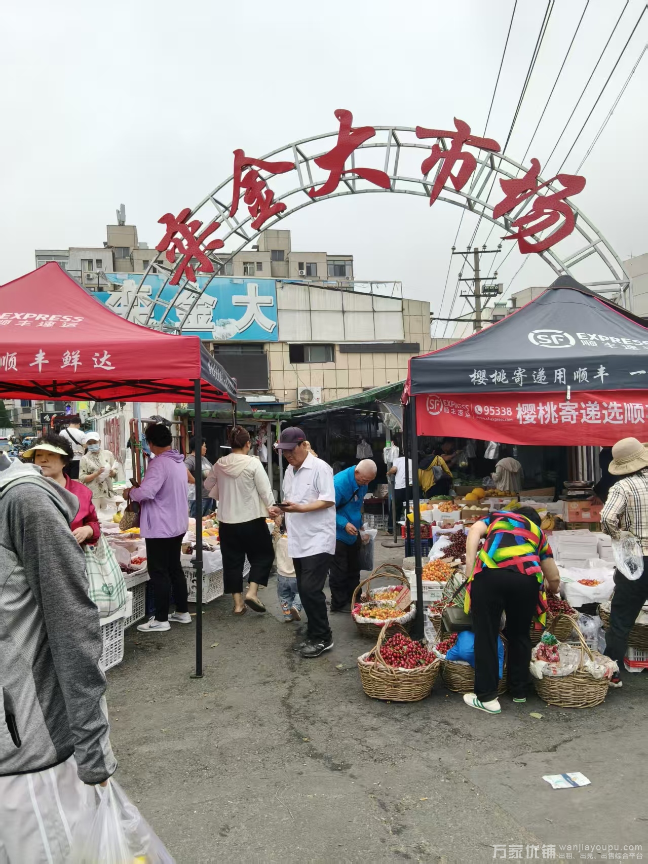 高新栾金大市场餐饮档口直租 流量大带就餐区