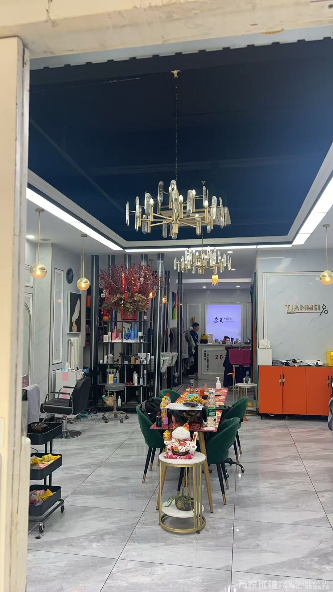 港湾广场美业店转让，空兑，无转让费